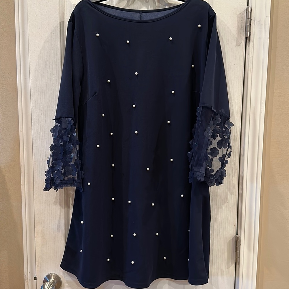 Navy Blue Cocktail Dress I have 2 of these 0 XLG and 1 XLG